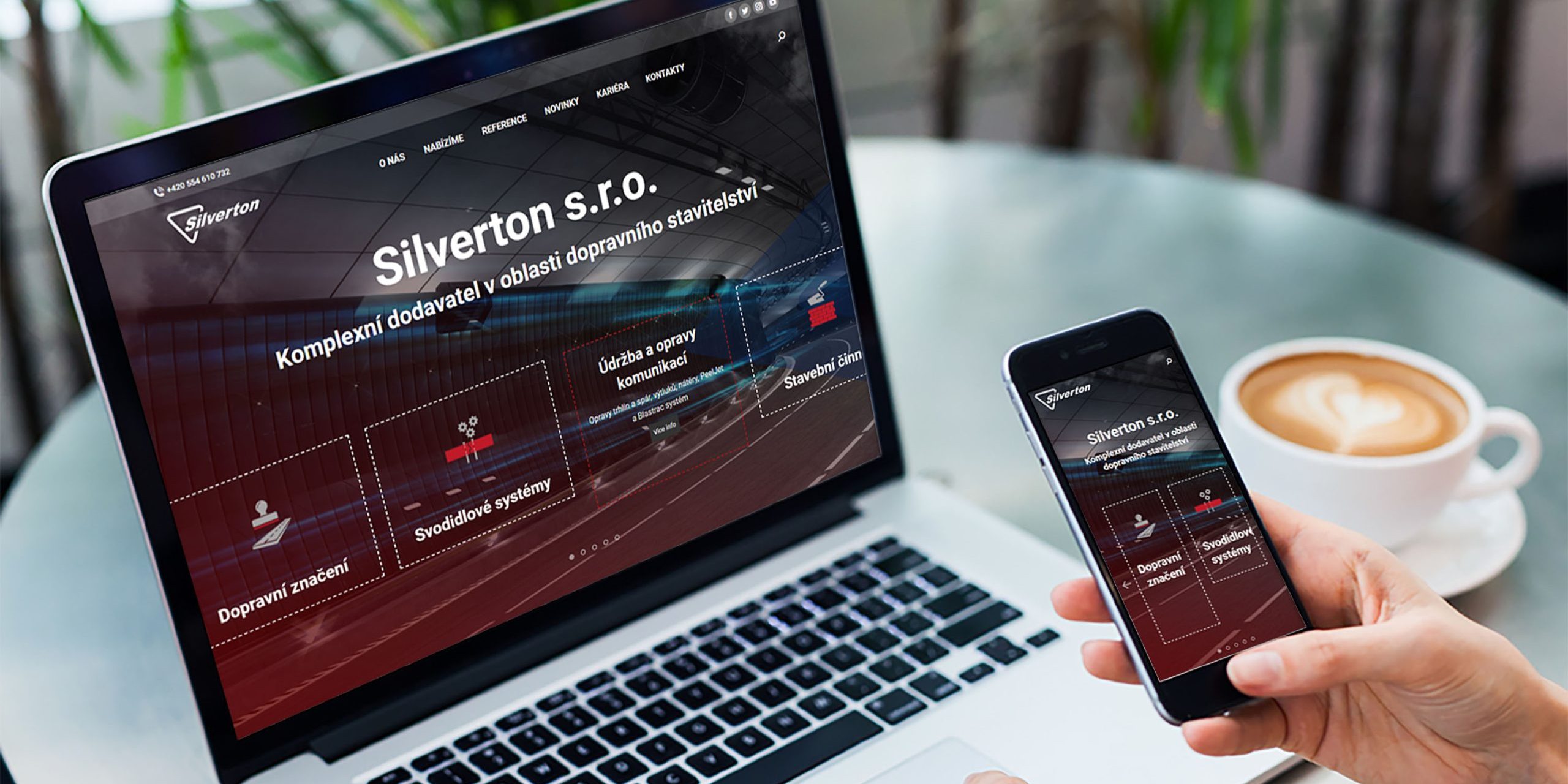 Laptop and Mobile Mockup Free PSD kopie